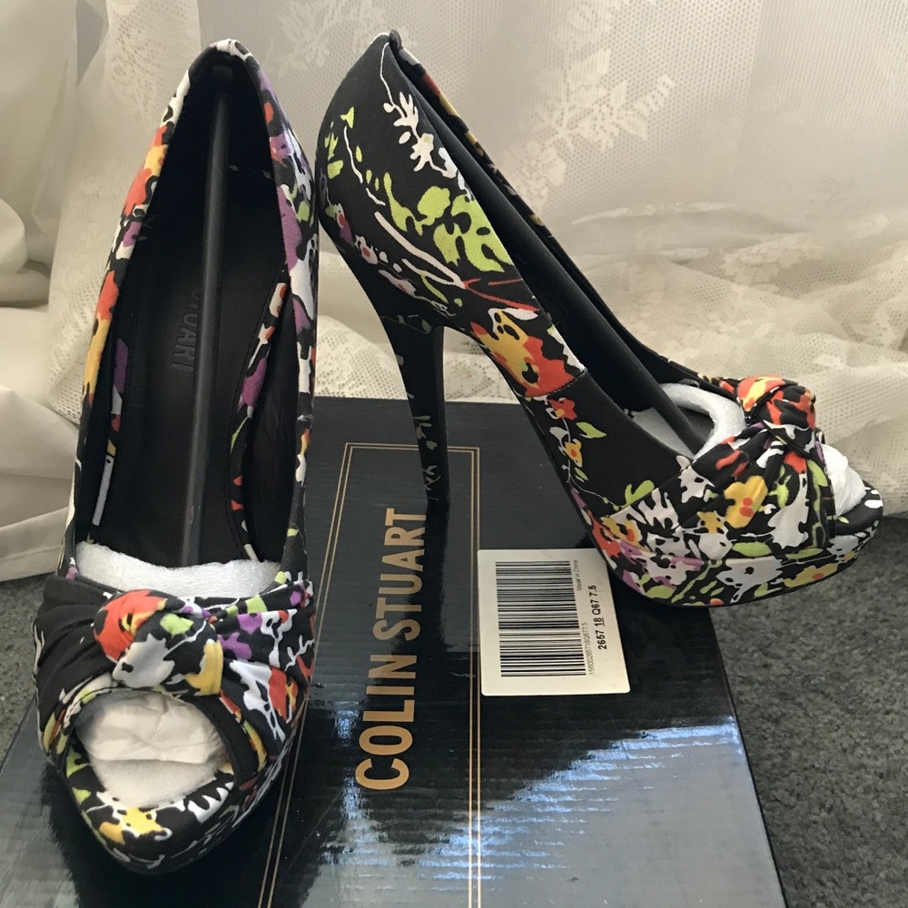 Colin Stuart Peep Toe Floral Print Pump Heels